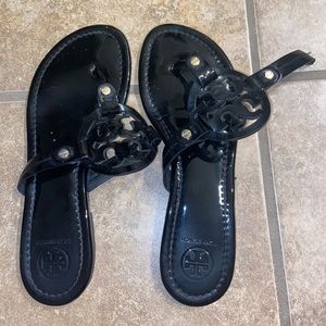 *damaged* Tory Burch Miller Patent Sandals